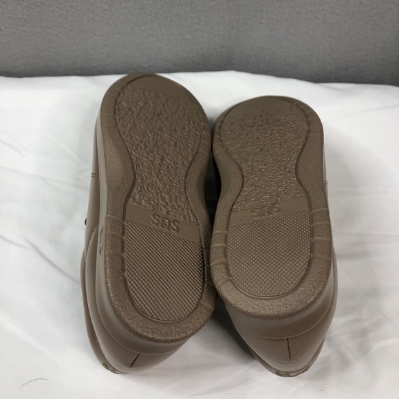 SAS Womens 8 Brown Sneaker tripad comfort  like new supportive made USA - Picture 7 of 10